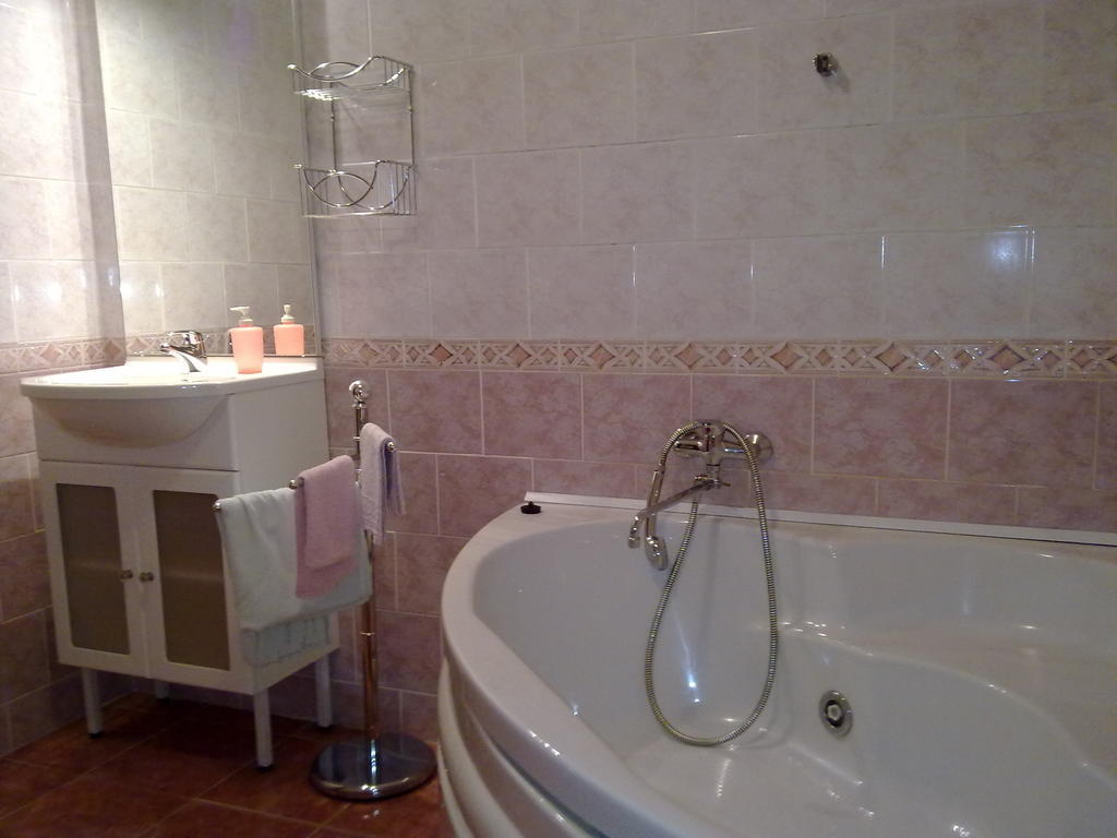 Studanka Hotell Orlová Rum bild